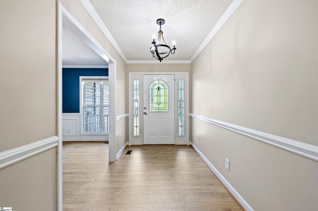 200 Holly Chase Drive, Piedmont, SC 29673