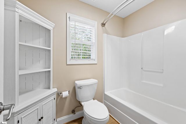 200 Holly Chase Drive, Piedmont, SC 29673