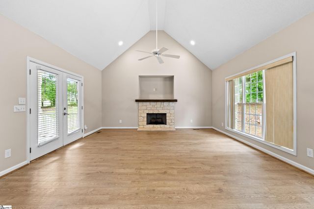 200 Holly Chase Drive, Piedmont, SC 29673