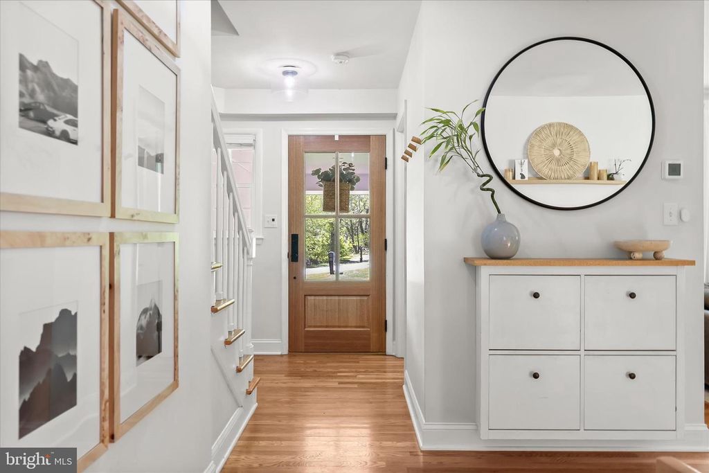 Image 11 of property listing at 2508 WHITT RD, Kingsville, MD 21087
