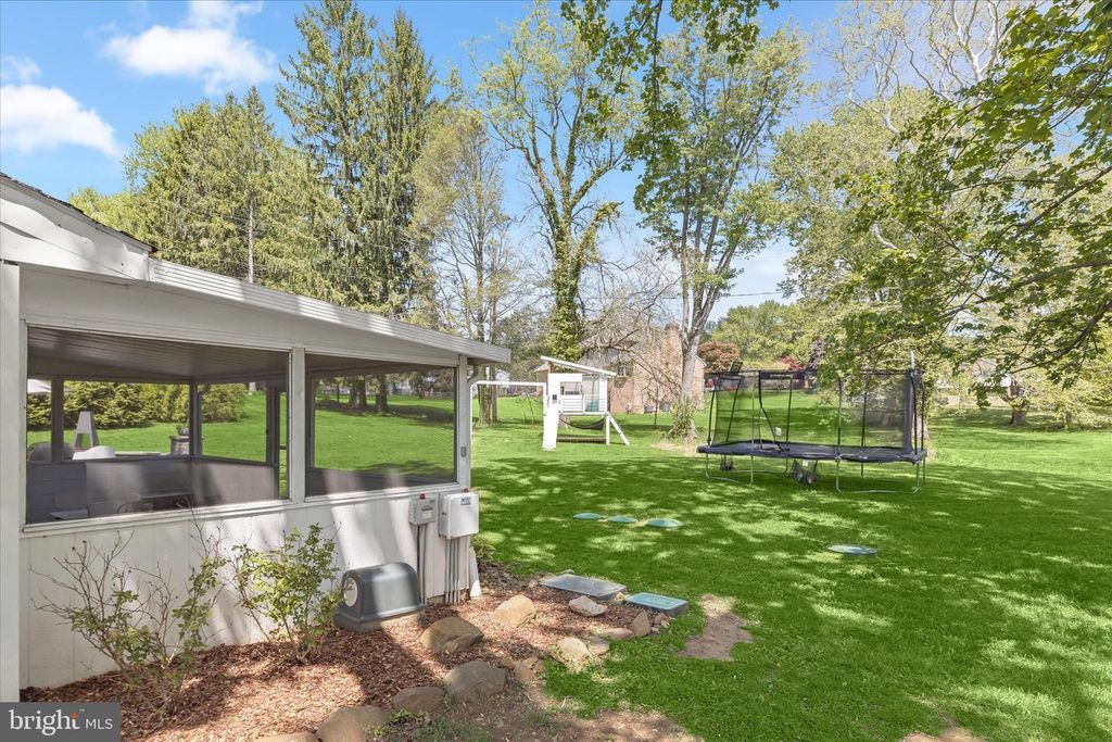 Image 59 of property listing at 2508 WHITT RD, Kingsville, MD 21087