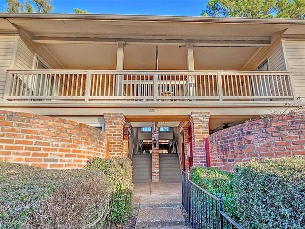 1220 Chamberlain Dr Apt 4, Memphis, TN 38119
