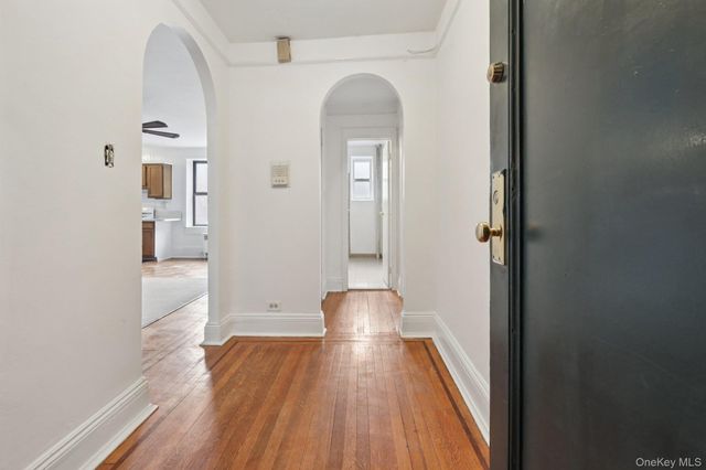 1 Broad Parkway 2P, White Plains, NY 10601