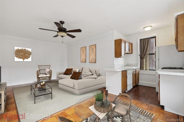 1 Broad Parkway 2P, White Plains, NY 10601