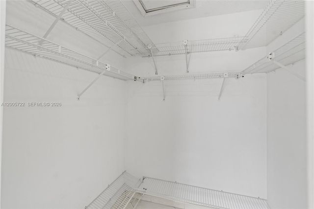 10877 NW 7th St 21-35, Miami, FL 33172