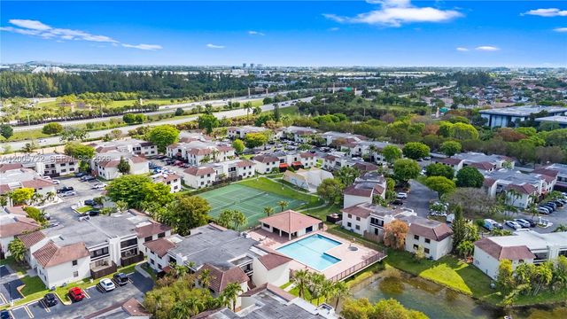 10877 NW 7th St 21-35, Miami, FL 33172