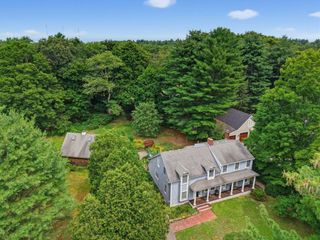 1327 South St, Needham, MA 02492