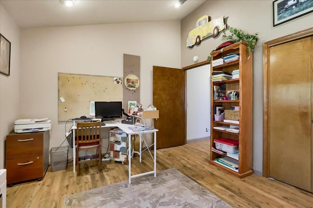 18310 Gray Oak Dr, Rough And Ready, CA 95975