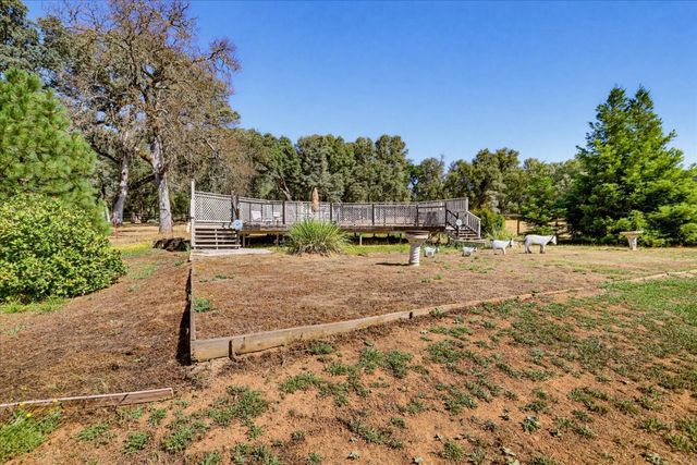 18310 Gray Oak Dr, Rough And Ready, CA 95975