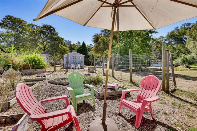 18310 Gray Oak Dr, Rough And Ready, CA 95975