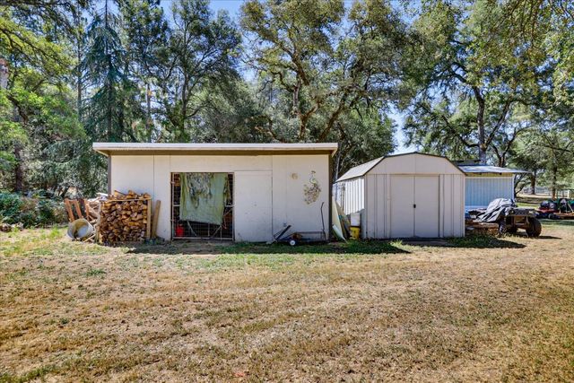 18310 Gray Oak Dr, Rough And Ready, CA 95975