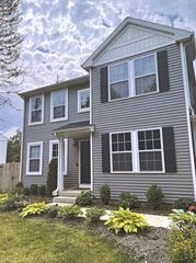 13724 Deer Creek Drive, South Haven, MI 49090