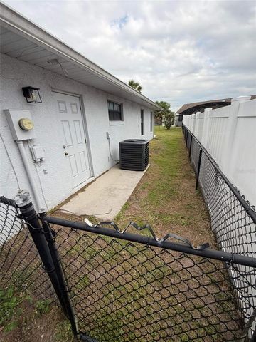 2203 SUMMER RAYE COURT, St Cloud, FL 34772