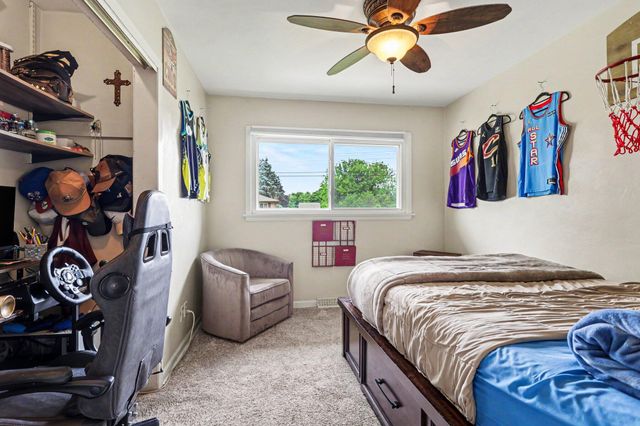 15 Enlow Court, Battle Creek, MI 49015