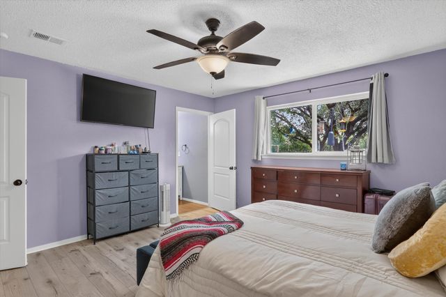 324 N Heights Drive, Crowley, TX 76036