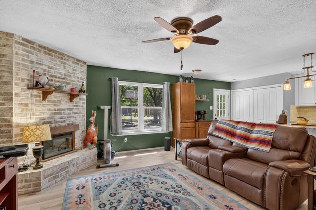 324 N Heights Drive, Crowley, TX 76036