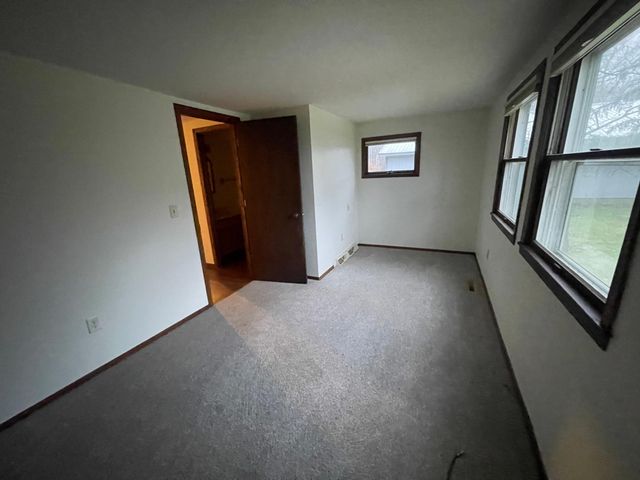 7340 County Road 19 SE, Rochester, MN 55904