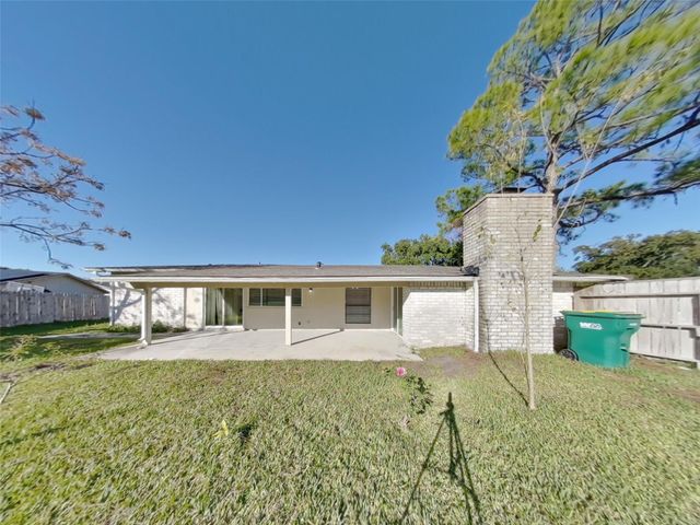 5655 Hardwood Forest Drive, Houston, TX 77088