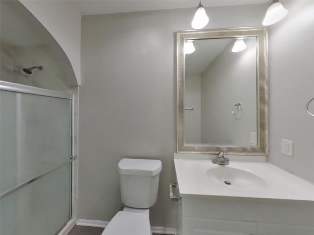 5655 Hardwood Forest Drive, Houston, TX 77088