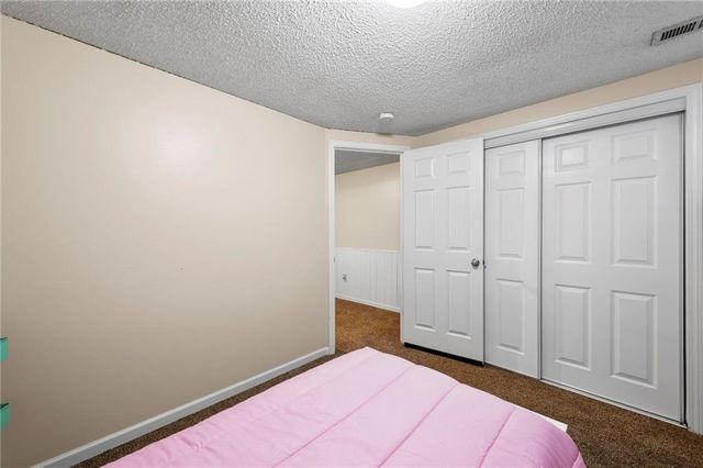 17139 SE State Route Y Highway, Dearborn, MO 64439