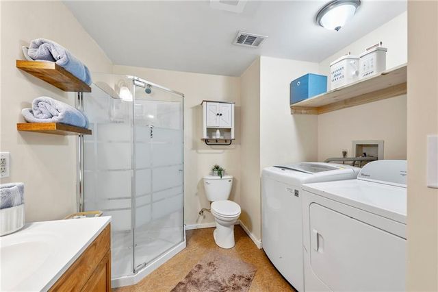 17139 SE State Route Y Highway, Dearborn, MO 64439