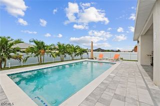 2016 NW 1st AVE, Cape Coral, FL 33993