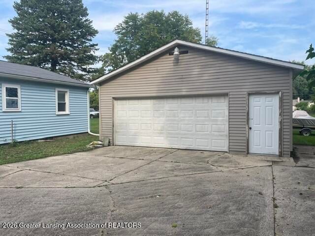 3485 E Lake Lansing Road, East Lansing, MI 48823