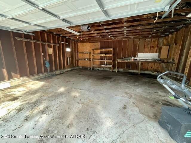 3485 E Lake Lansing Road, East Lansing, MI 48823