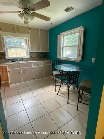 3485 E Lake Lansing Road, East Lansing, MI 48823