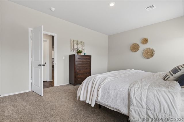 3205 Rushmore Street, Bartlesville, OK 74006