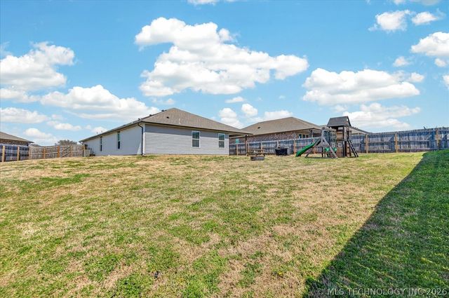 3205 Rushmore Street, Bartlesville, OK 74006