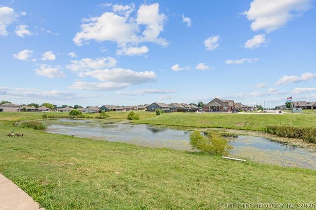 3205 Rushmore Street, Bartlesville, OK 74006