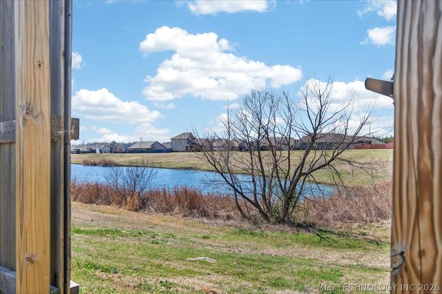 3205 Rushmore Street, Bartlesville, OK 74006