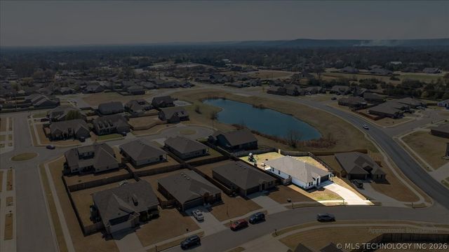 3205 Rushmore Street, Bartlesville, OK 74006