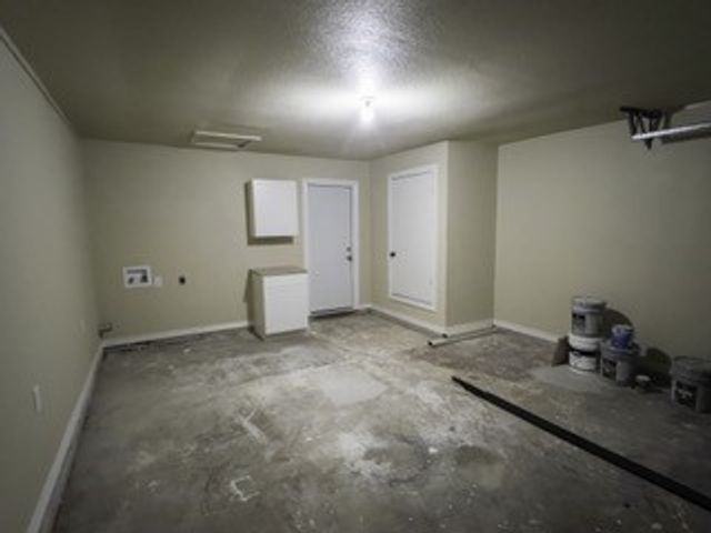 807 Crockett Street, Midlothian, TX 76065