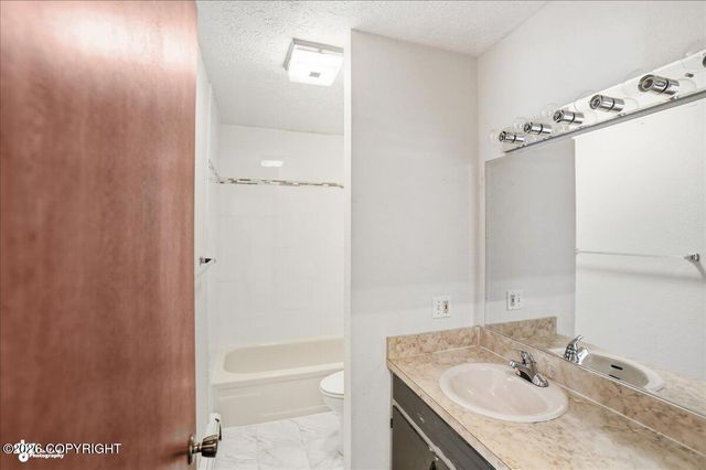 16941 Vanover Circle, Eagle River, AK 99577