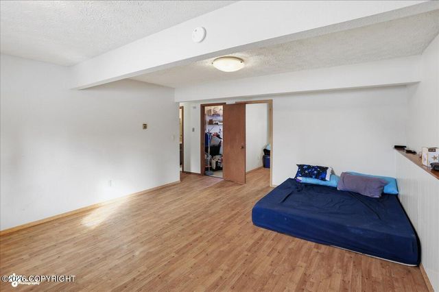 16941 Vanover Circle, Eagle River, AK 99577