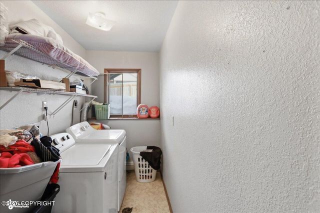 16941 Vanover Circle, Eagle River, AK 99577