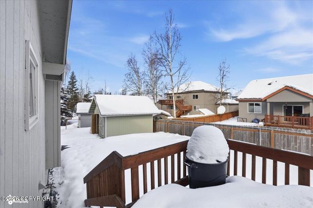 16941 Vanover Circle, Eagle River, AK 99577