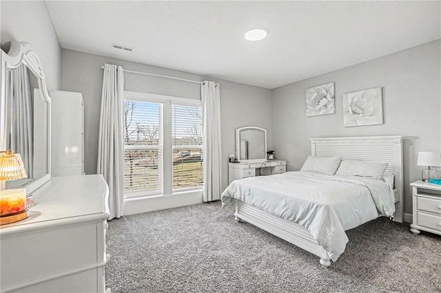 16590 NW 124 Street, Platte City, MO 64079