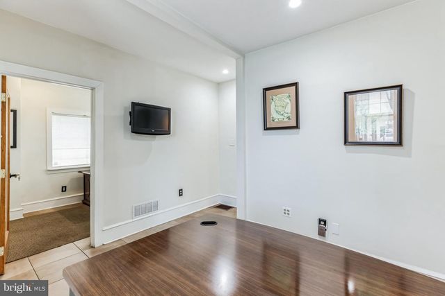 323 HADDON AVE, Haddon Township, NJ 08108