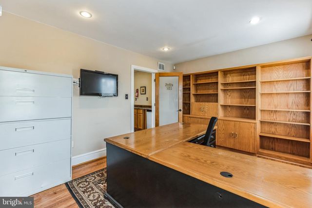 323 HADDON AVE, Haddon Township, NJ 08108
