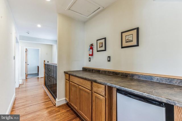 323 HADDON AVE, Haddon Township, NJ 08108