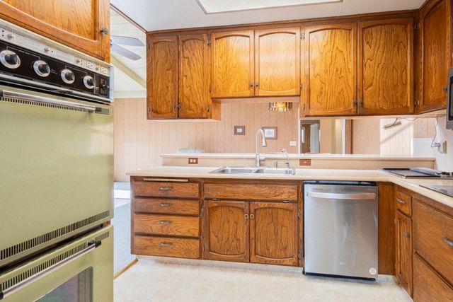 24 Saint Francis Way, Salinas, CA 93906