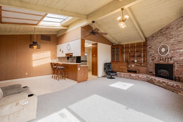 24 Saint Francis Way, Salinas, CA 93906