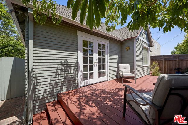 5960 Airdrome Street, Los Angeles, CA 90035