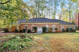 2746 Saxon Drive, Duluth, GA 30096