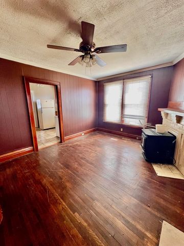 1523 Oak Street, Kenova, WV 25530