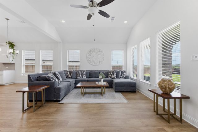 6001 Mountain Lodge Drive, Fort Worth, TX 76179