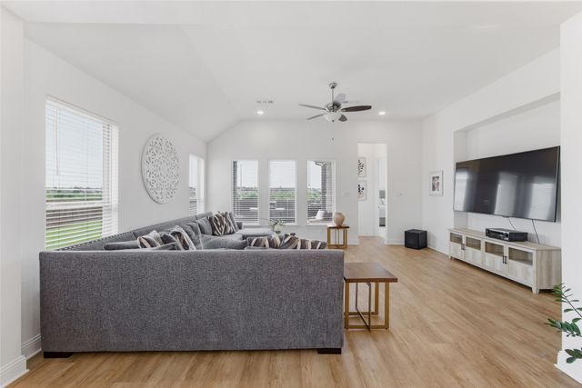 6001 Mountain Lodge Drive, Fort Worth, TX 76179